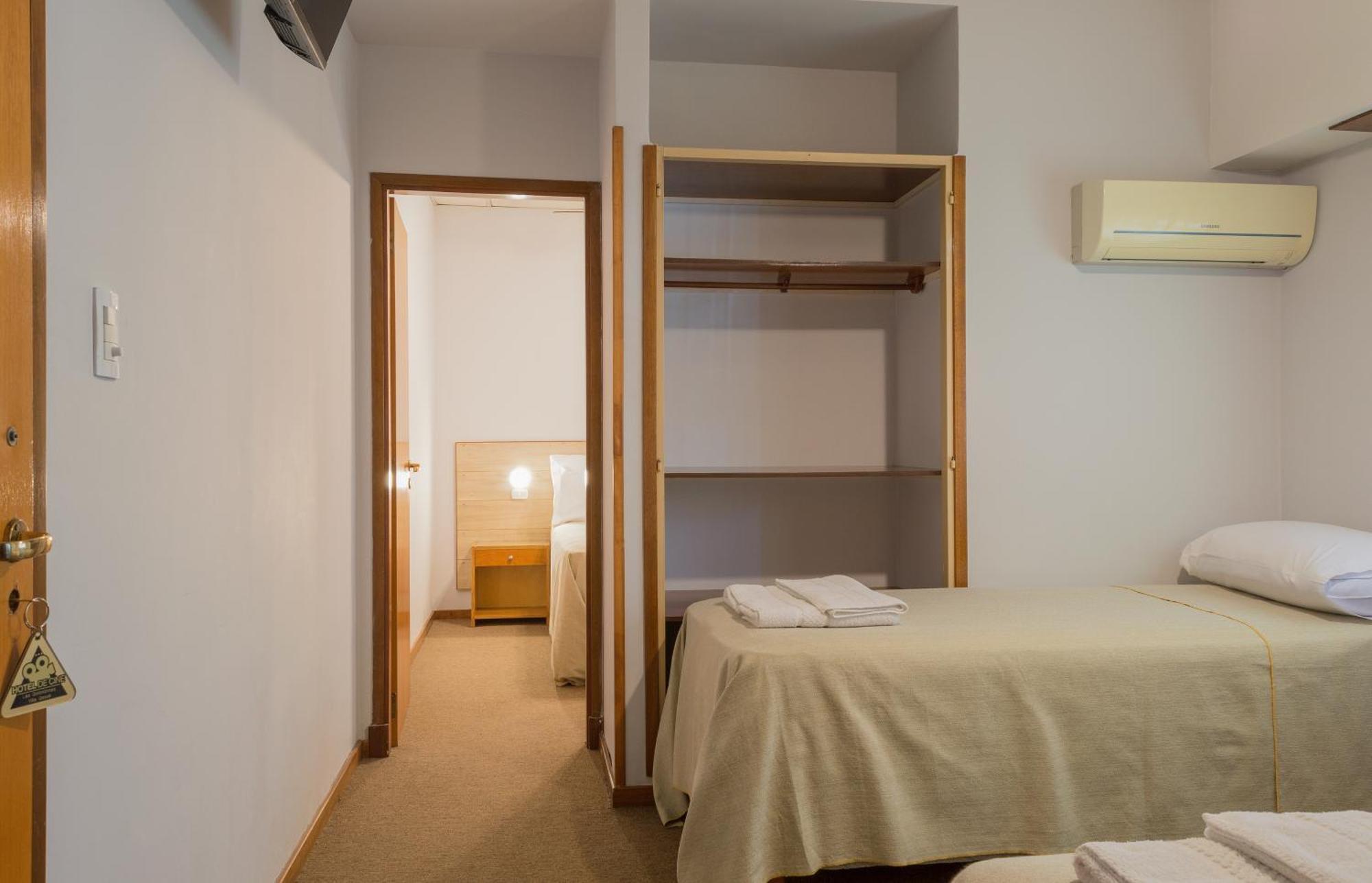 Hotel De Cine Las Golondrinas Villa Gesell Zimmer foto
